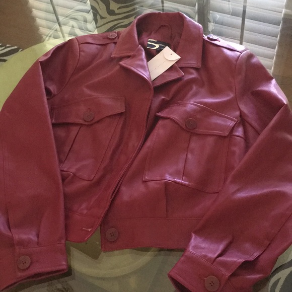 Serena Wiilliams  red plum leather 🧥 - Picture 2 of 8